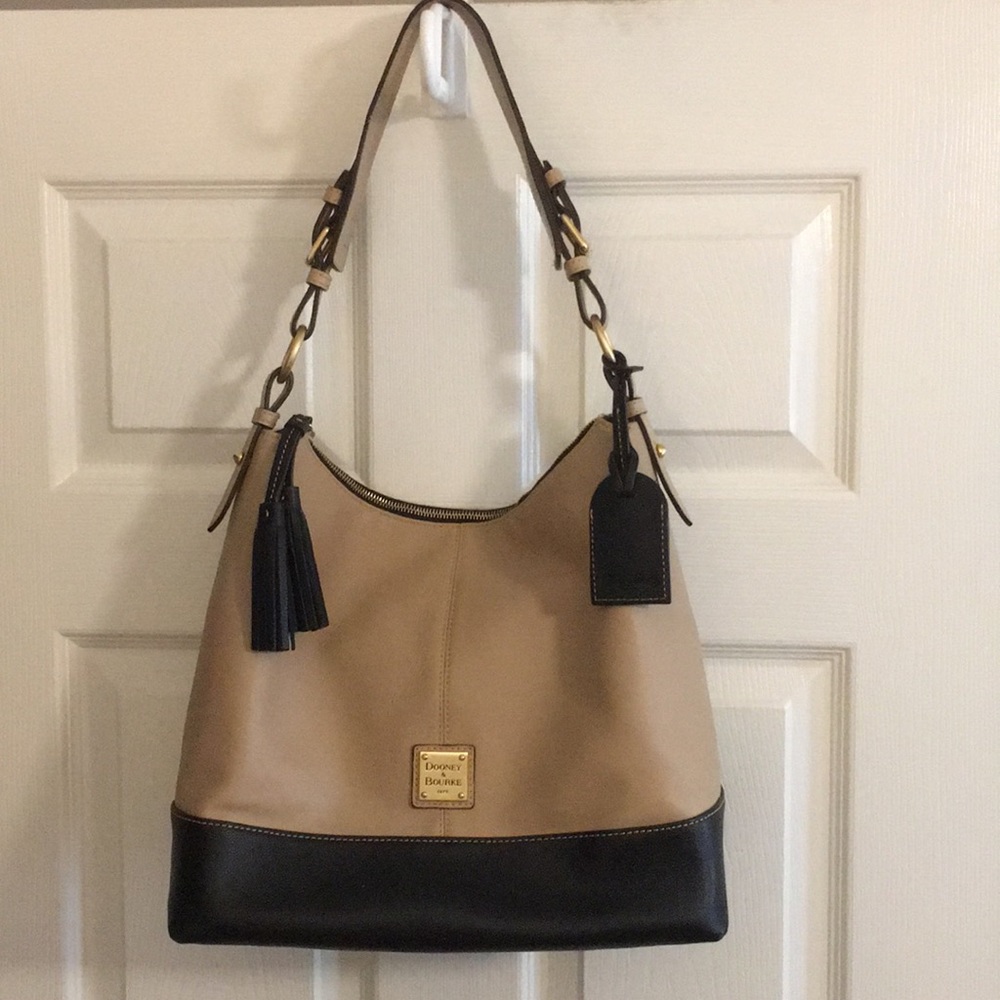 Dooney & Bourke Hobo shoulder bag
